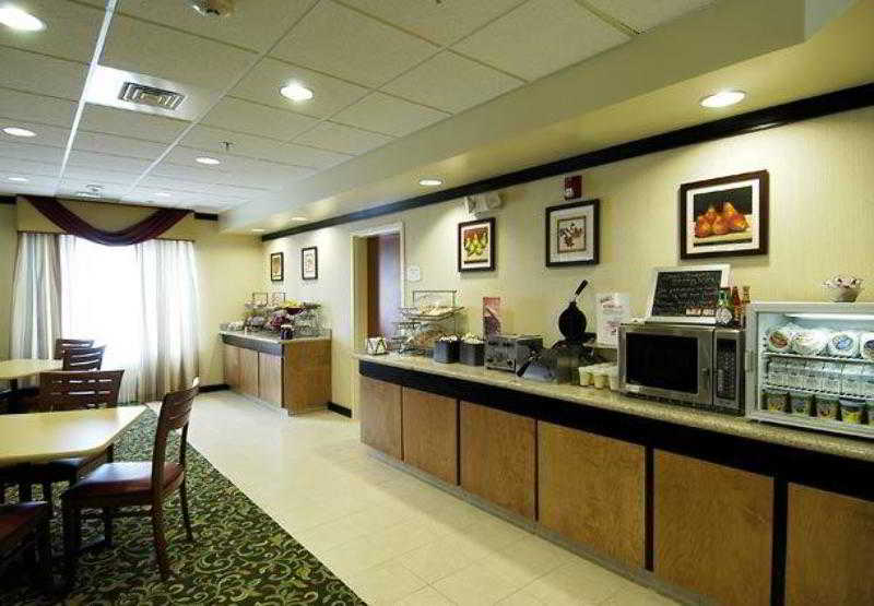 فندق Fairfield Inn & Suites By Marriott Atlanta Stonecrest