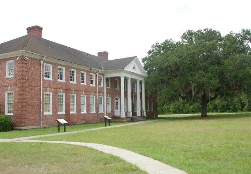 فندق Fairfield Inn & Suites By Marriott Hinesville Fort Stewart