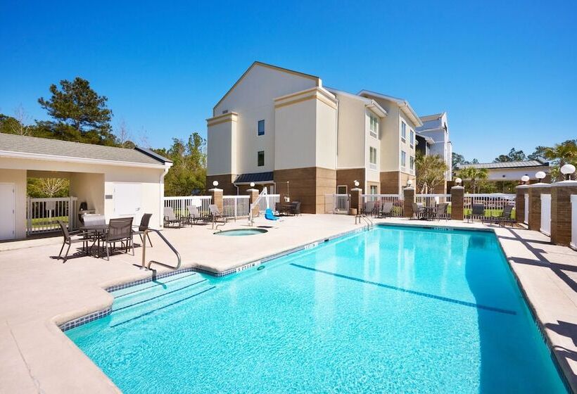 فندق Fairfield Inn & Suites By Marriott Hinesville Fort Stewart