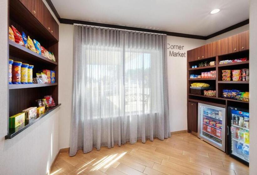 فندق Fairfield Inn & Suites By Marriott Hinesville Fort Stewart