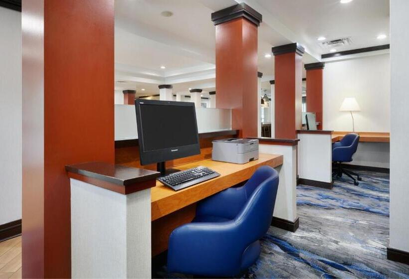 בית מלון כפרי Fairfield Inn & Suites By Marriott Hinesville Fort Stewart