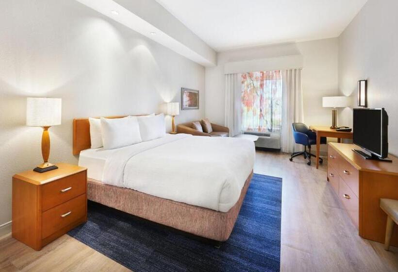 בית מלון כפרי Fairfield Inn & Suites By Marriott Hinesville Fort Stewart