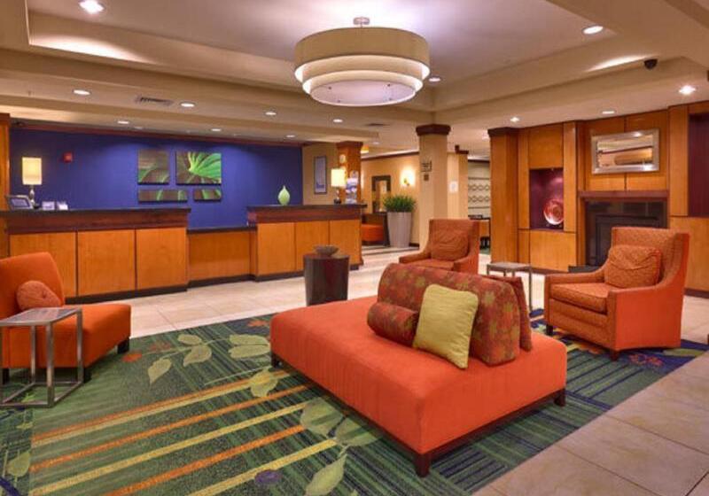 ホテル Fairfield Inn And Suites By Marriott Laramie