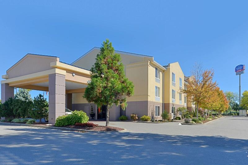 בית מלון כפרי Fairfield Inn & Suites By Marriott Lexington Georgetown/college Inn