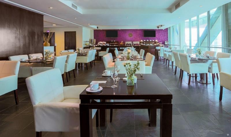 בית מלון כפרי Four Points By Sheraton Los Angeles