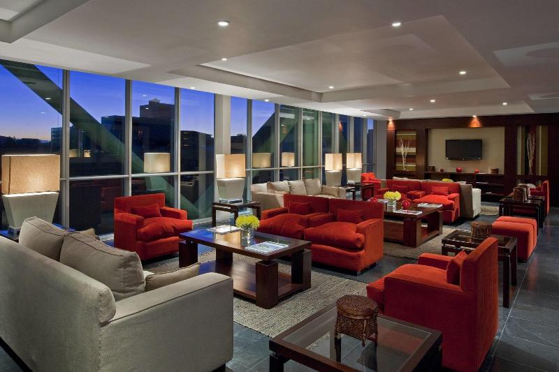 בית מלון כפרי Four Points By Sheraton Los Angeles