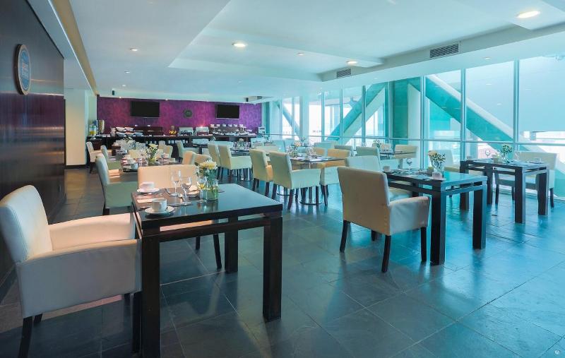 בית מלון כפרי Four Points By Sheraton Los Angeles