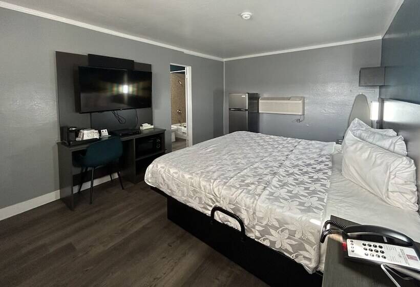 فندق Studio 6 Suites Madera, California   Yosemite