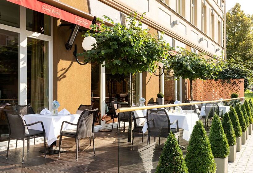 Grand Hotel Vilnius, Curio Collection By Hilton