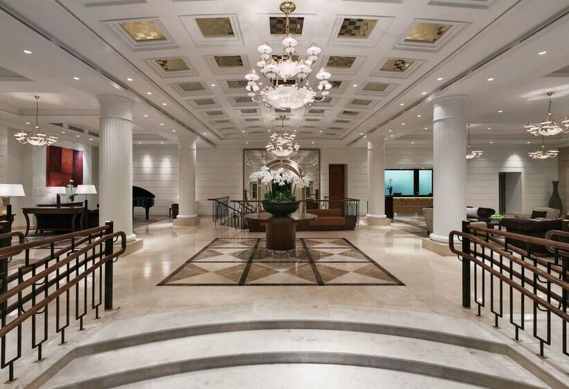 Grand Hotel Vilnius, Curio Collection By Hilton