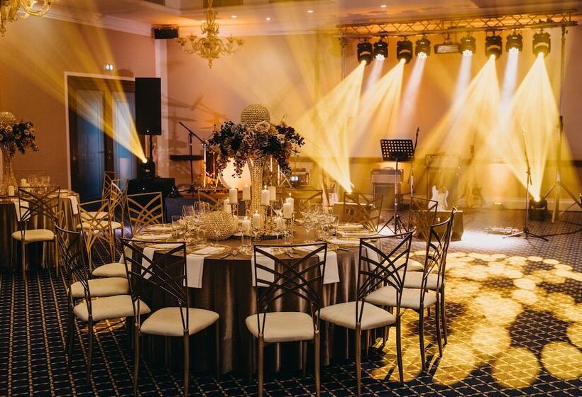 Grand Hotel Vilnius, Curio Collection By Hilton