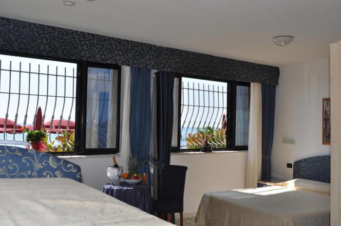 Grand Hotel La Playa