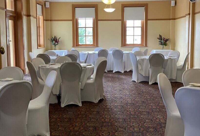 בית מלון כפרי Grand View