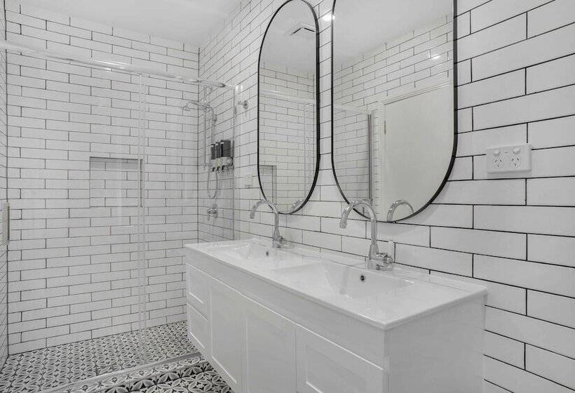 בית מלון כפרי Grand View