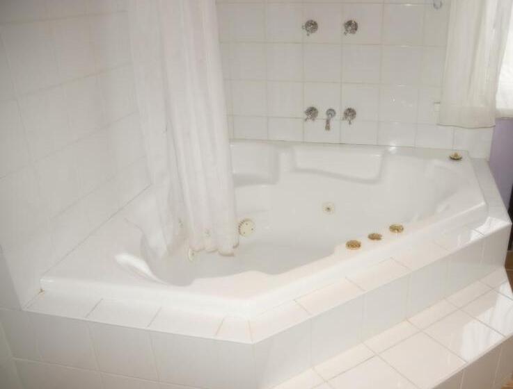 בית מלון כפרי Grand View