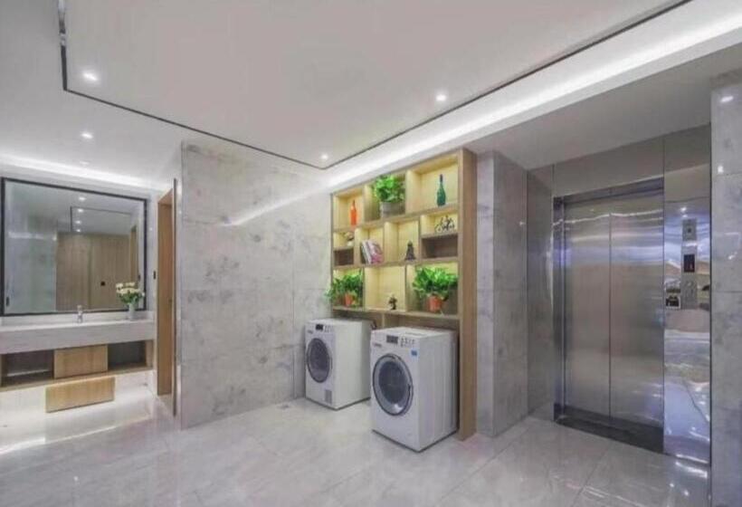 호텔 Green Tree Inn Nanjing Xinjiekou Wangfu Avenue