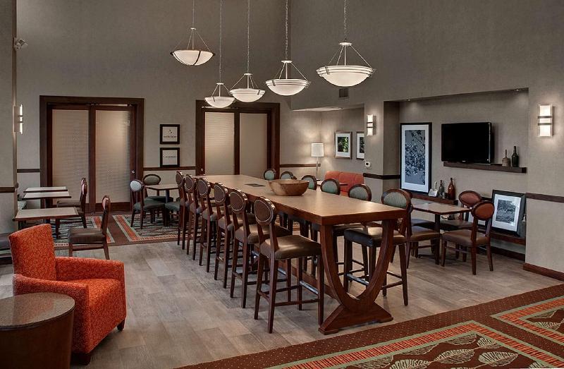 فندق Hampton Inn & Suites Salem, Or