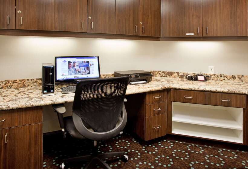 فندق Hampton Inn & Suites St. Cloud, Mn