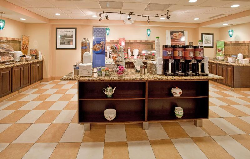 فندق Hampton Inn & Suites St. Cloud, Mn