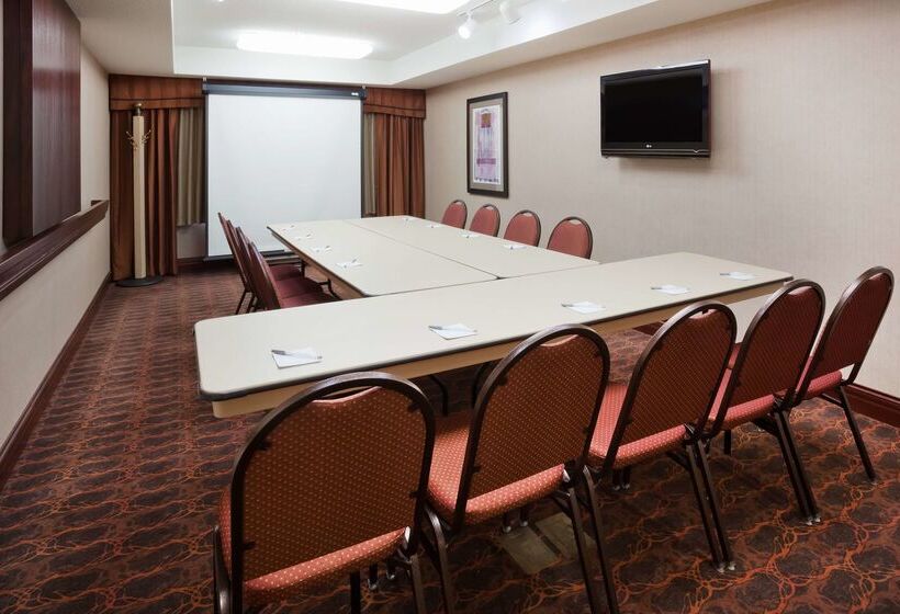 فندق Hampton Inn Fairmont