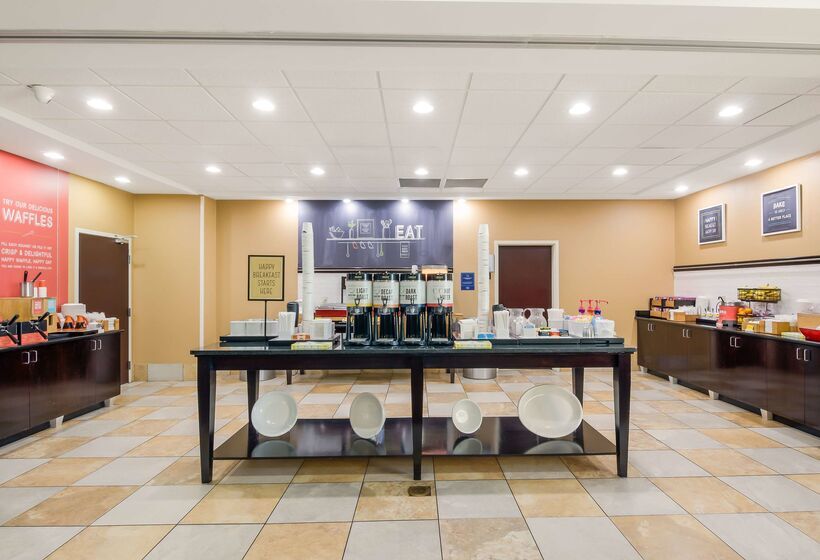 酒店 Hampton Inn Galax