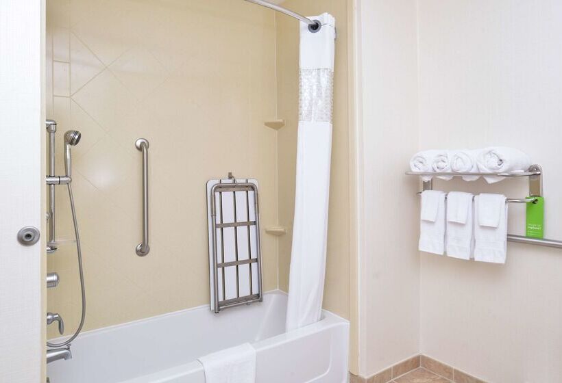 فندق Hampton Inn Harrison