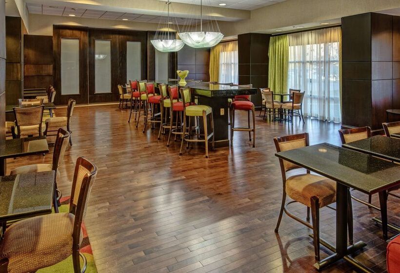 فندق Hampton Inn Jacksonvilleanniston Area