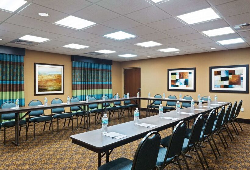 فندق Hampton Inn Leesburg/tavares