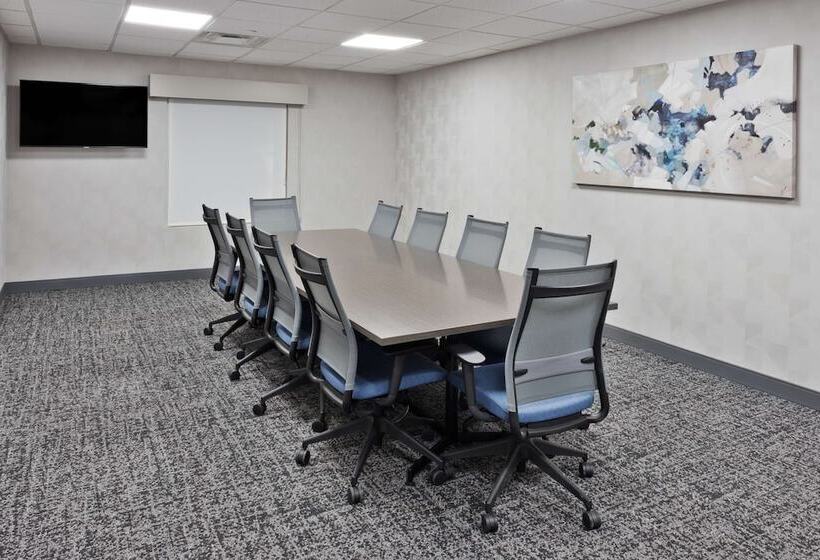 בית מלון כפרי Hampton Inn & Suites Lanett West Point