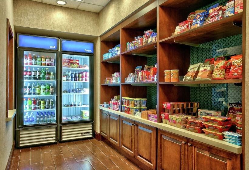 ホテル Hampton Inn & Suites Scottsdale At Talking Stick