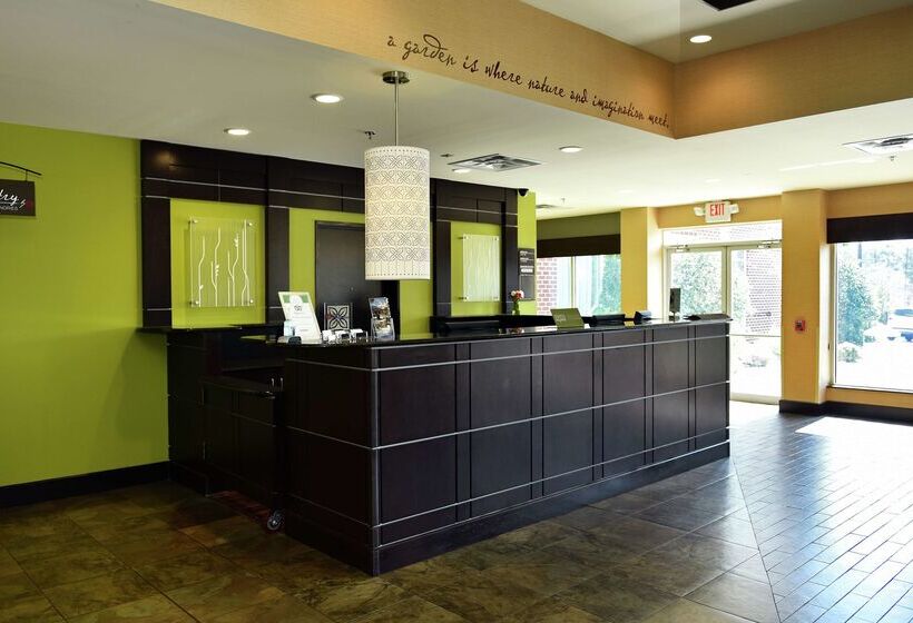 فندق Hilton Garden Inn Atlanta/peachtree City