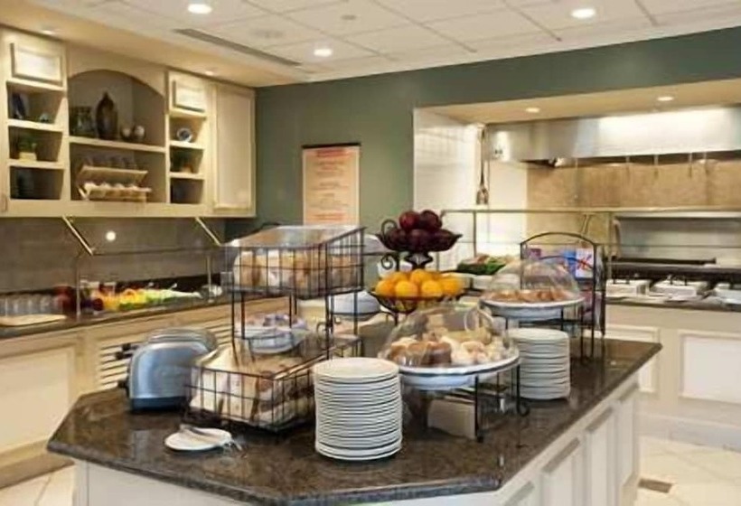 فندق Hilton Garden Inn Mt. Laurel