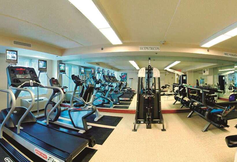 فندق Hilton Garden Inn Oklahoma City Midtown