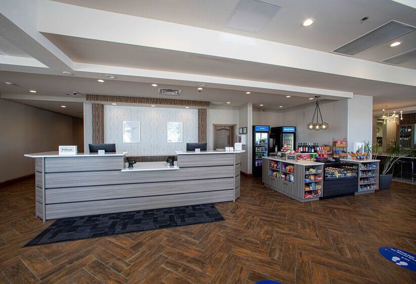 בית מלון כפרי Hilton Garden Inn Rapid City