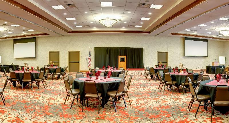 בית מלון כפרי Hilton Garden Inn Rapid City