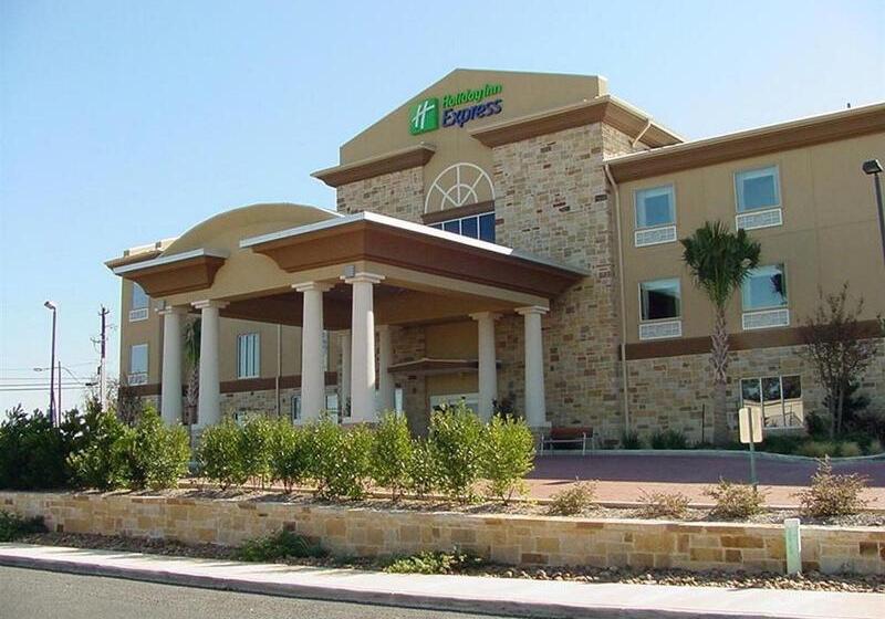 호텔 Holiday Inn Express & Suites Fredericksburg By Ihg