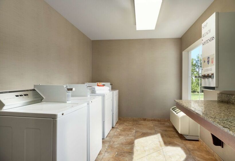 فندق Homewood Suites By Hilton Fort Smith