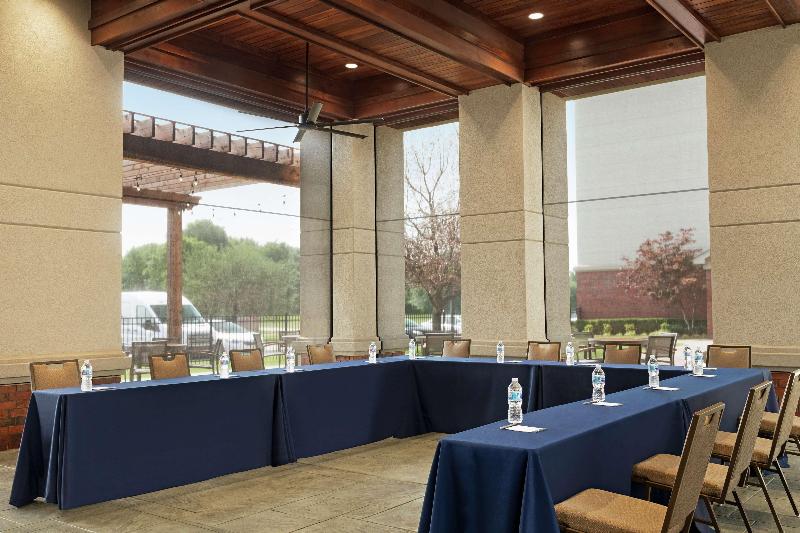 فندق Homewood Suites By Hilton Fort Smith