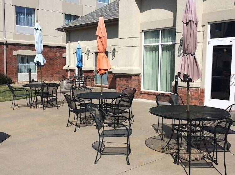 فندق Homewood Suites By Hilton Fort Smith