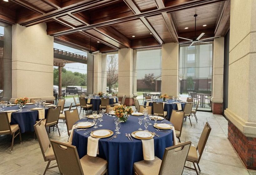 فندق Homewood Suites By Hilton Fort Smith