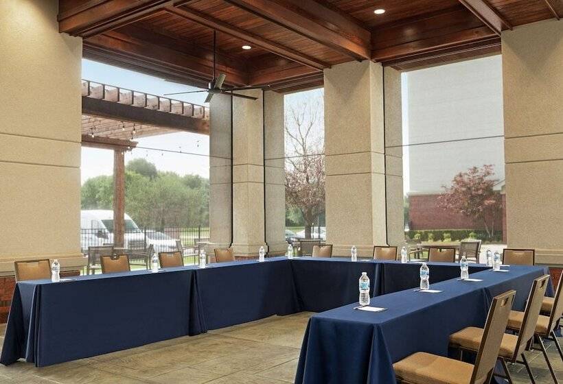 فندق Homewood Suites By Hilton Fort Smith