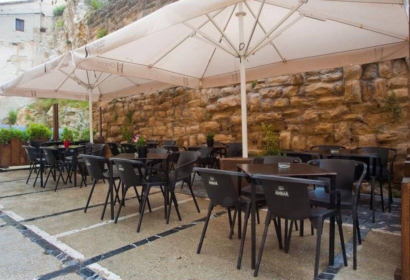 Отель Hospederia Chapitel