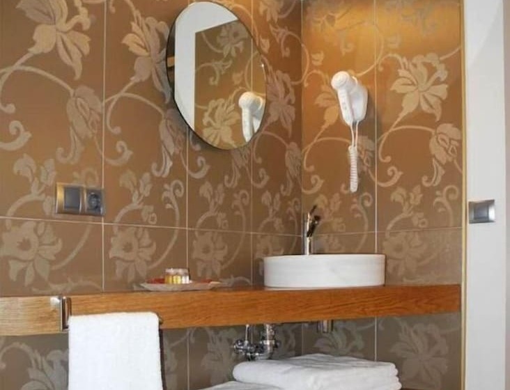 Отель Hospederia Chapitel