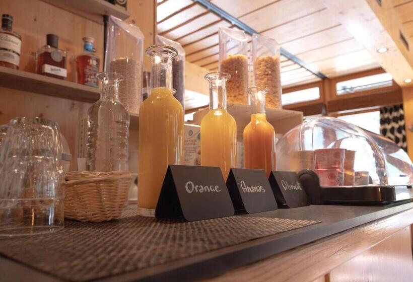 فندق Hôtel Cristal   Swiss Riders Lodge Grimentz