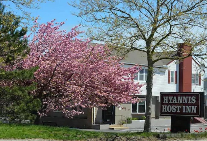 酒店 Hyannis Host Inn