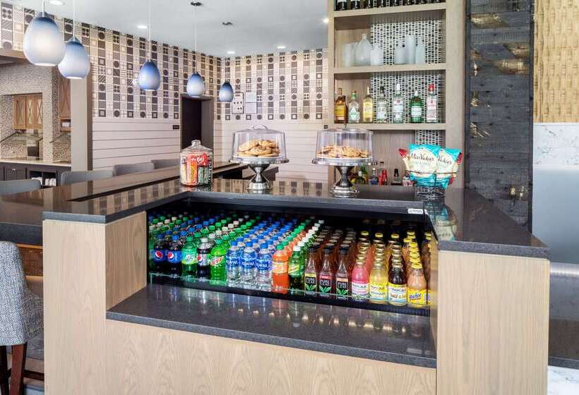 ホテル Hyatt Place Long Island East End