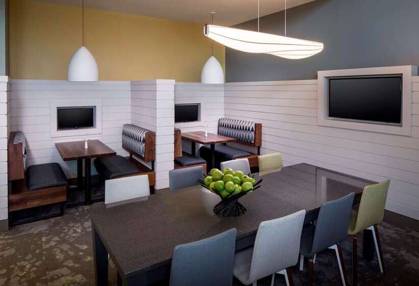 ホテル Hyatt Place Long Island East End