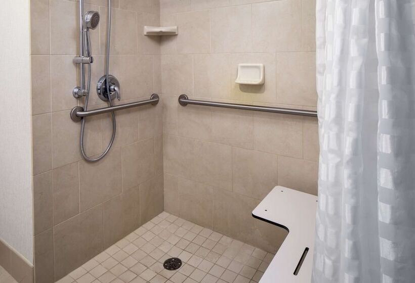 ホテル Hyatt Place Long Island East End