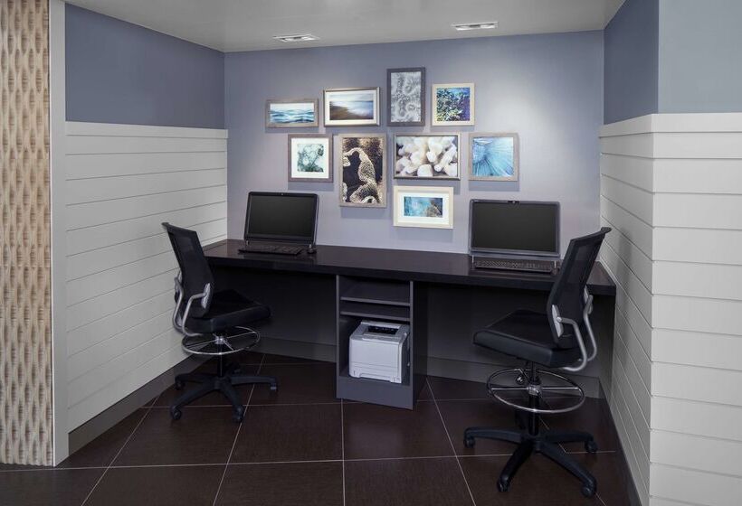 בית מלון כפרי Hyatt Place Long Island East End