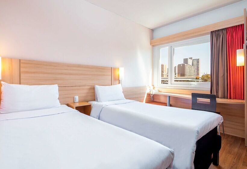 酒店 Ibis Santiago Estacion Central